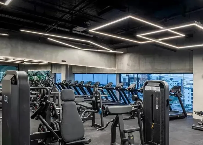 Grand Sapphire Holliday *