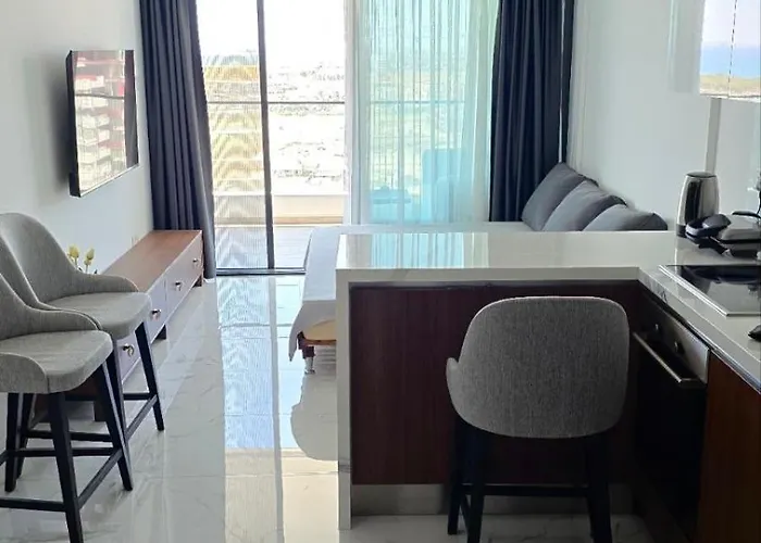 Apartmán Grand Sapphire Holliday Trikomo