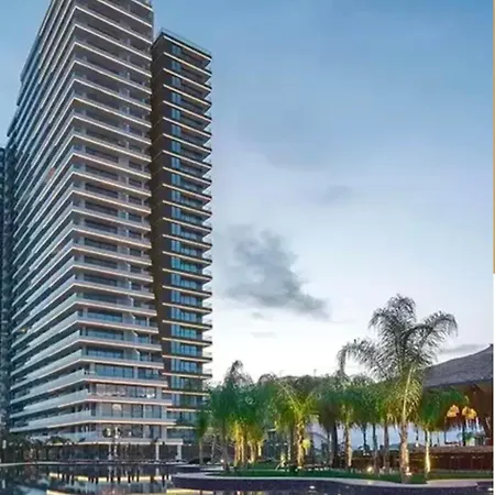 Grand Sapphire Holliday Apartment Trikomo