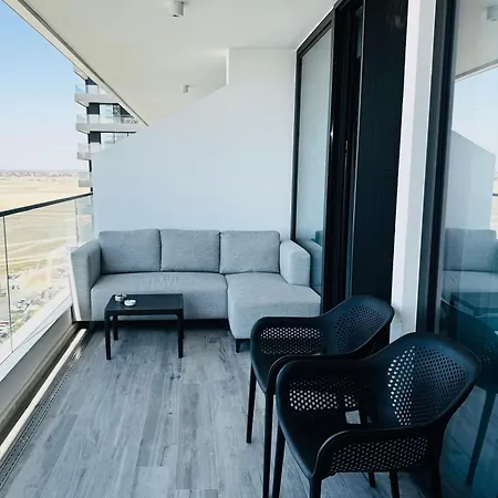 Grand Sapphire Holliday * Trikomo